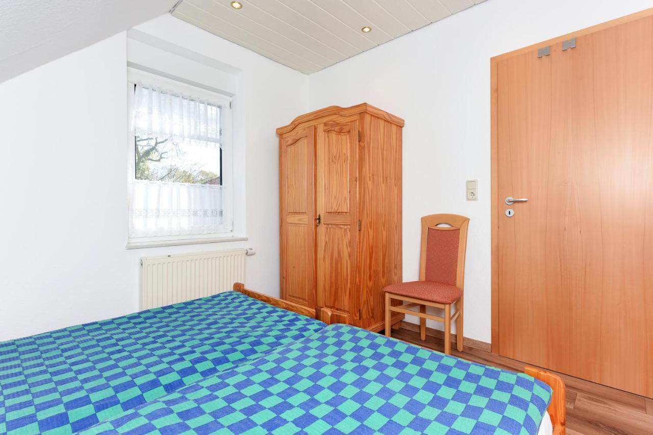Ferienwohnung Wattgefluester Езенс Екстер'єр фото