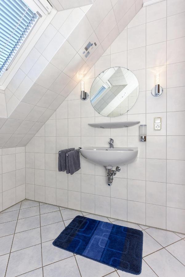 Ferienwohnung Wattgefluester Езенс Екстер'єр фото