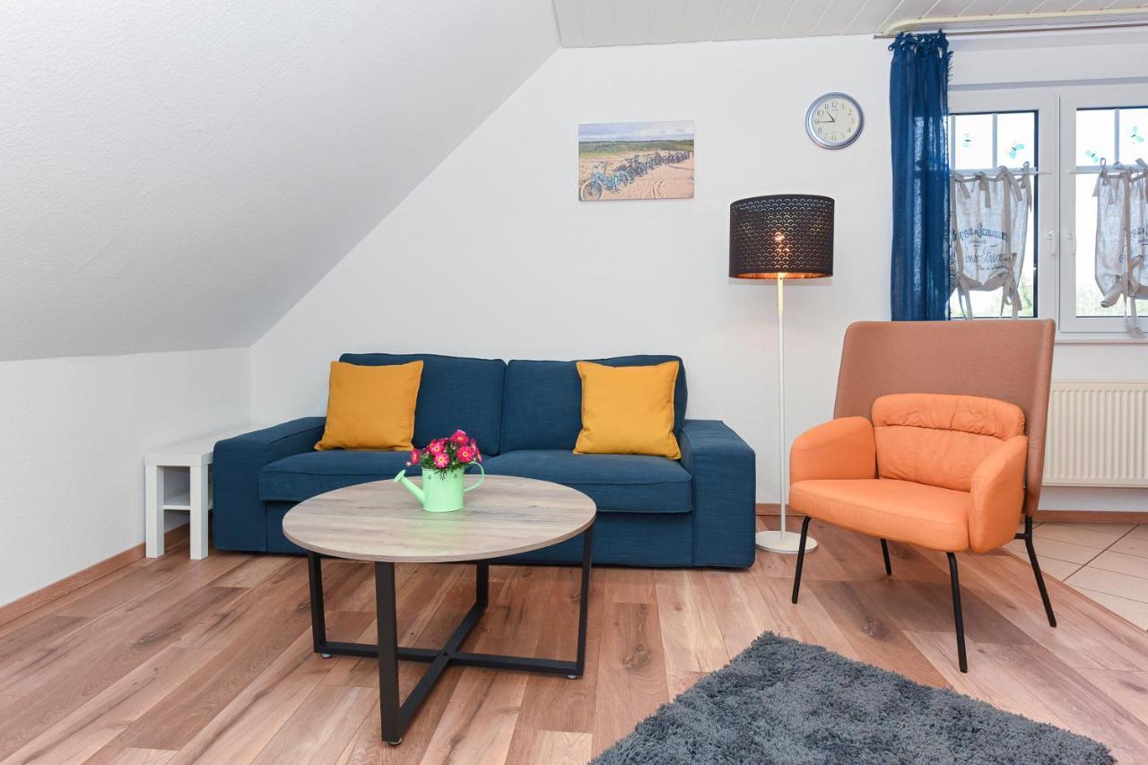 Ferienwohnung Wattgefluester Езенс Екстер'єр фото